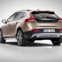 2014 Volvo V40 and V40 Cross Country facelift