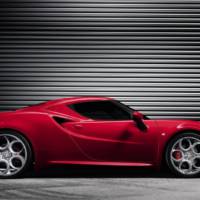 Alfa Romeo 4C Launch Edition was unveiled in Geneva