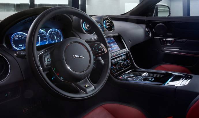 Jaguar XJR officially unveiled in New York Auto Show