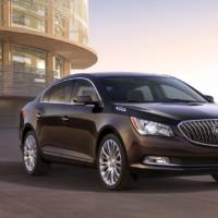 2014 Buick LaCrosse facelift unveiled