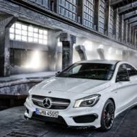 Mercedes-Benz CLA 45 AMG revealed in New York