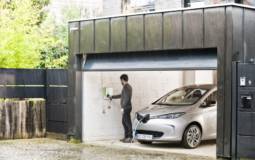 Renault to offer free wall-box charger to all Zoe customers