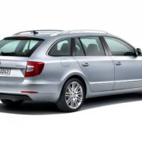 2013 Skoda Superb facelift - official photos and details