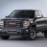 2014 GMC Sierra, priced at 25.085 dollars in US