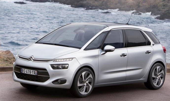 Citroen C4 Picasso - official photos and details