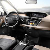 Citroen C4 Picasso - official photos and details