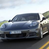 First leaked photos of the 2014 Porsche Panamera Facelift