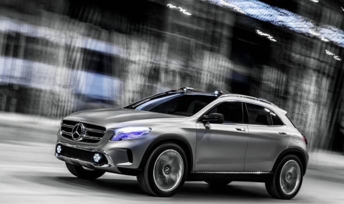 First video of the upcoming Mercedes-Benz GLA Concept