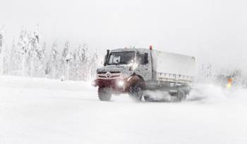 Mercedes-Benz Unimog and Econic - first official spy photos