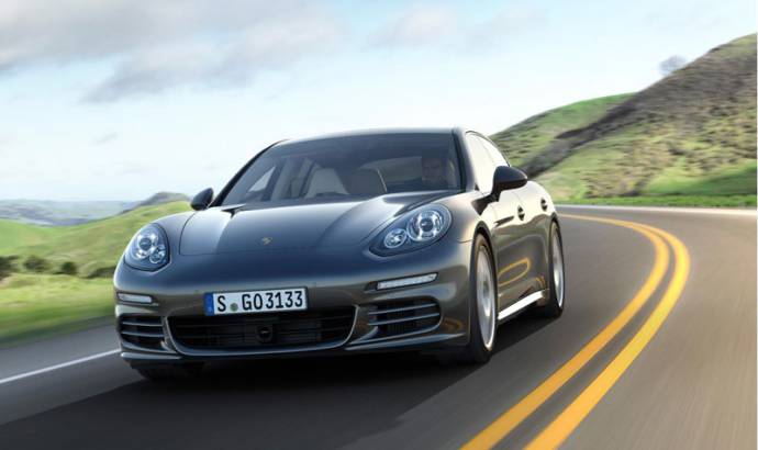 Porsche Panamera S E-Hybrid gets official