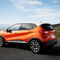 Renault Captur starts at 12.495 pounds in UK