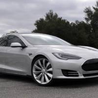 Tesla Model S to abandon 40 kWh version