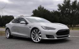 Tesla Model S to abandon 40 kWh version