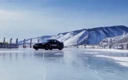 Video: Nissan GT-R hits 294.5 km/h on Baikal Lake