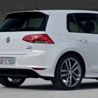 Volkswagen Golf R-Line packages introduced
