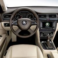 2013 Skoda Superb facelift - official photos and details