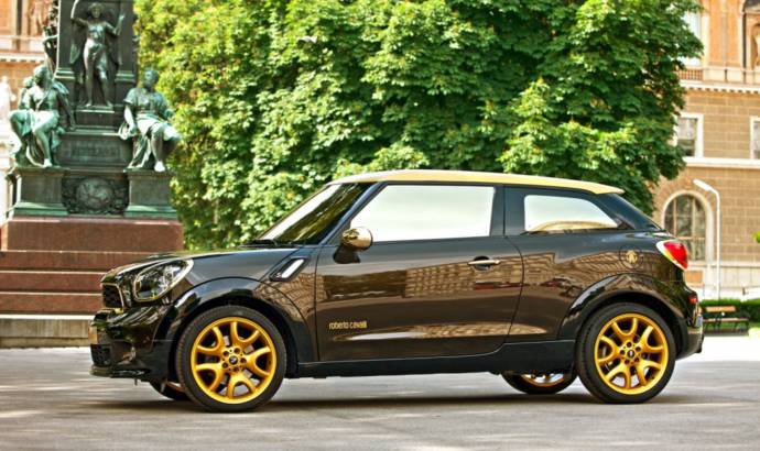 Mini Paceman by Roberto Cavalli revealed at Vienna Life Ball