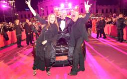 Mini by Roberto Cavalli sells for 150.000 euros at 2013 Life Ball Vienna