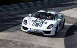 New details about Porsche 918 Spyder