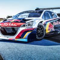 Peugeot 208 T16 Pikes Peak dressed in racing clothes