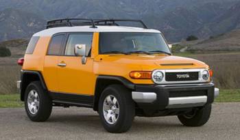Toyota recalls 2007-2013 FJ Cruiser over blinding headlights