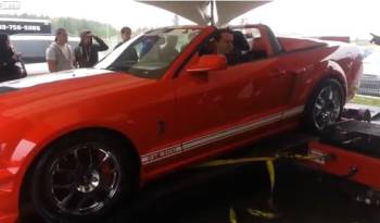 Video: Shelby GT500 destroys a dyno in Canada