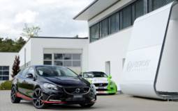 Volvo V40 Pirelli - special edition by Heico Sportiv