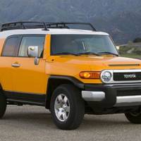 Toyota recalls 2007-2013 FJ Cruiser over blinding headlights