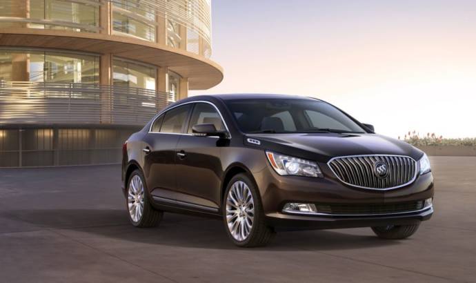 2014 Buick LaCrosse sedan, priced from 34.060 USD