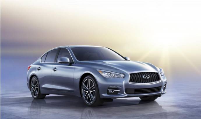 2014 Infiniti Q50 starts from 36.700 USD on the American market