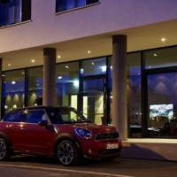 Mini Countryman and Paceman received John Copper Works Customization Program