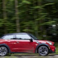 Mini Countryman and Paceman received John Copper Works Customization Program