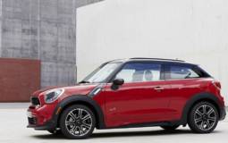 Mini Countryman and Paceman received John Copper Works Customization Program