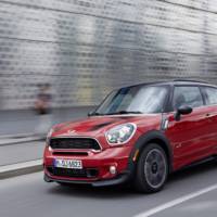 Mini Countryman and Paceman received John Copper Works Customization Program