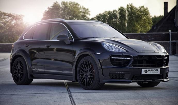 Porsche Cayenne modified by Prior Design