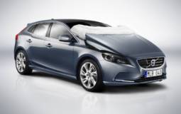 Volvo receives EuroNCAP world innovation award for its pedestrian airbag