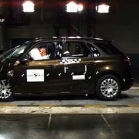 2013 Citroen C4 Picasso gets awarded with 5 EuroNCAP stars