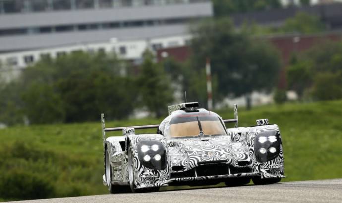 First official pictures of the Porsche LMP1 Prototype