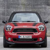 Mini Countryman and Paceman received John Copper Works Customization Program