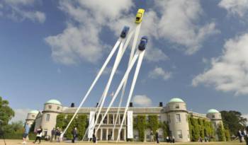 2013 Goodwood: Porsche 911 sculpture unveiled