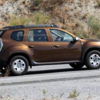 2014 Dacia Duster facelift - new spy photo