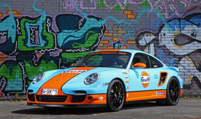 Cam Shaft Porsche 911 dressed in Gulf livery