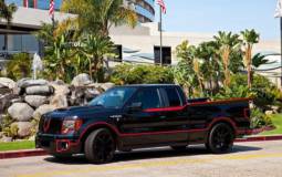 Crimefighter Ford F-150 pays tribute to Batmobile