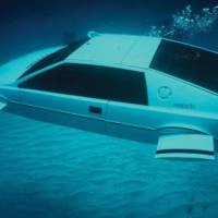 James Bond Lotus Esprit Submarine, to be auctioned in september