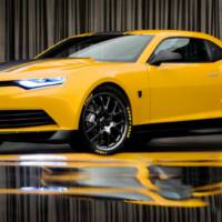 Michael Bay unveils the 2014 Camaro Bumblebee