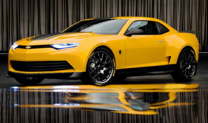 Michael Bay unveils the 2014 Camaro Bumblebee