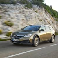 Say Hello! To the new Opel Insignia Country Tourer