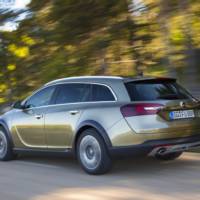 Say Hello! To the new Opel Insignia Country Tourer