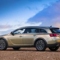 Say Hello! To the new Opel Insignia Country Tourer