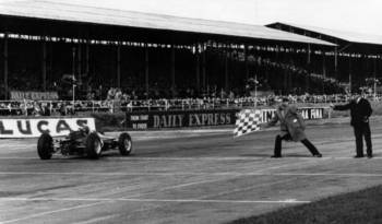 Silverstone pays tribute to Jim Clark Formula 1 driver